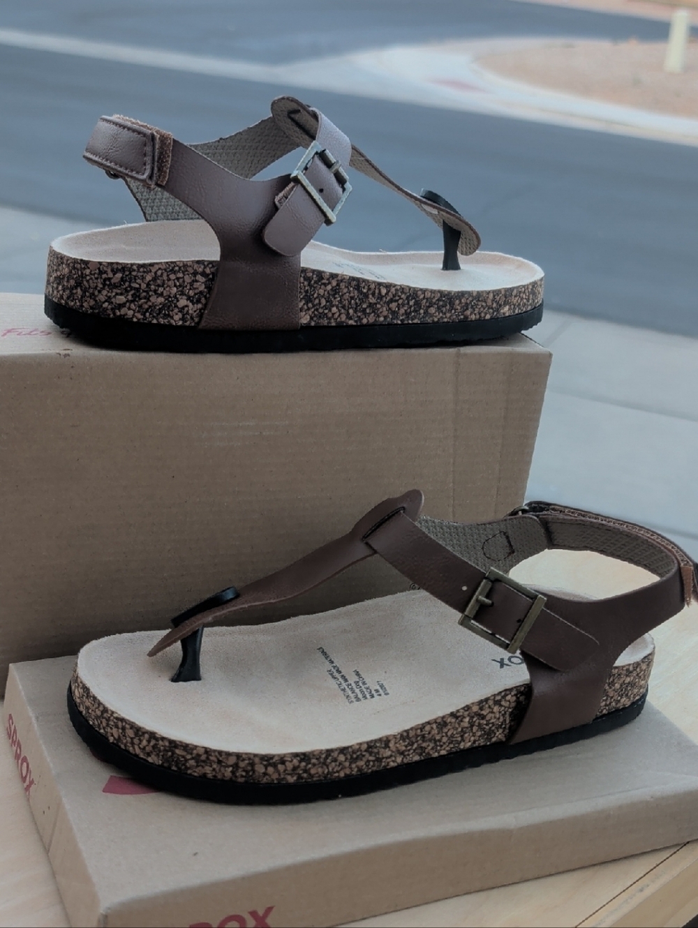 Kids Brown Cork-Style Thong Sandals with Adjustable Strap